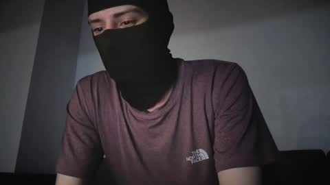 Snapshot of whispero_o chatting on July 1, 9:47 pm whispero_o online show from July 1, 9:47 pm