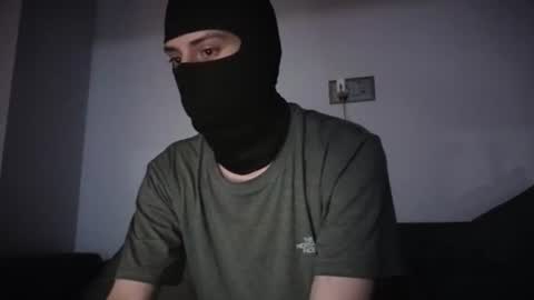 Snapshot of whispero_o chatting on July 3, 5:08 pm whispero_o online show from July 3, 5:08 pm