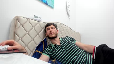 Michael online show from December 24, 5:34 pm