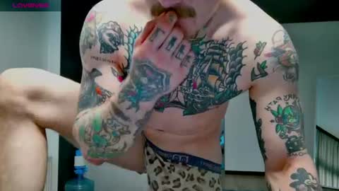 Snapshot of white_king999 chatting on June 10, 2:34 am Max online show from June 10, 2:34 am