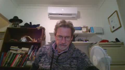 whiteboomer online show from June 12, 10:47 am