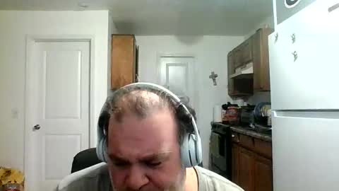 Tony Floyd online show from December 18, 4:51 am