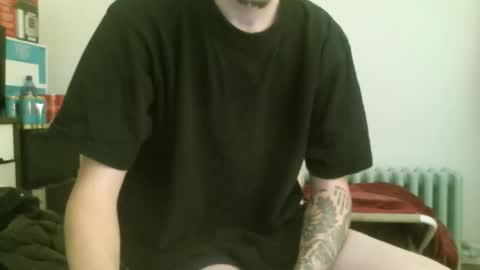 whiteboyslim21 online show from March 20, 3:22 am