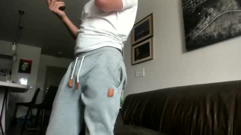 just  str8 stud nut  1000 online show from October 23, 5:12 pm