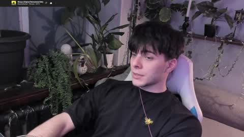 Gus online show from December 20, 4:25 pm