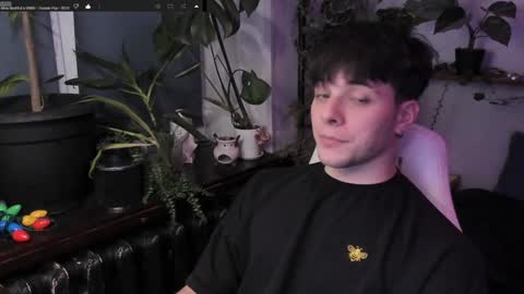 Gus online show from January 19, 7:15 pm