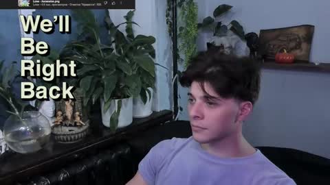 Gus online show from October 18, 8:20 pm