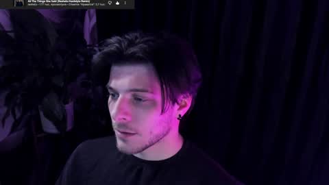 Gus online show from May 1, 8:57 pm