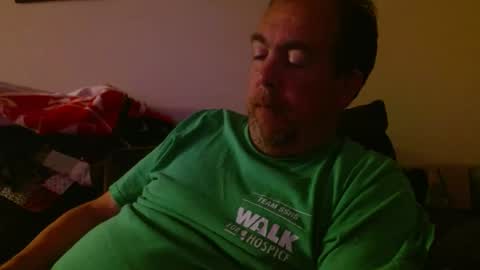 Snapshot of whitemi72975 chatting on October 30, 3:19 am Whitey online show from October 30, 3:19 am