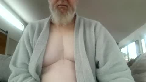 Snapshot of whitepantyman1973 chatting on June 25, 4:34 am whitepantyman1973 online show from June 25, 4:34 am