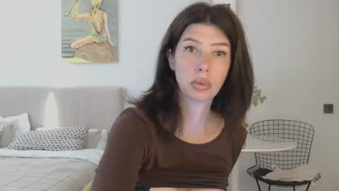 White Queen online show from June 27, 2:38 am