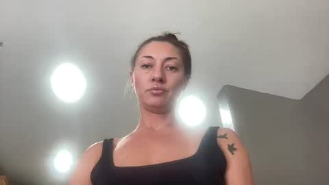 iamwhitneyoc online show from July 18, 8:23 pm