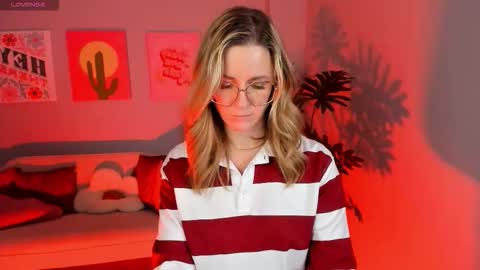 whitneypunnch online show from February 13, 3:30 pm