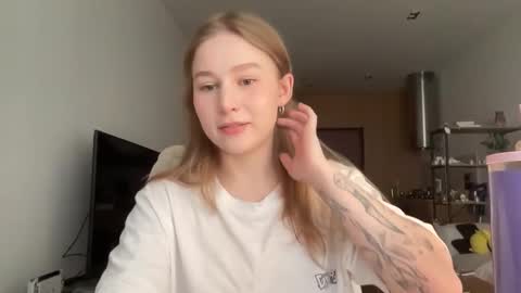 Alisa online show from November 10, 7:29 am