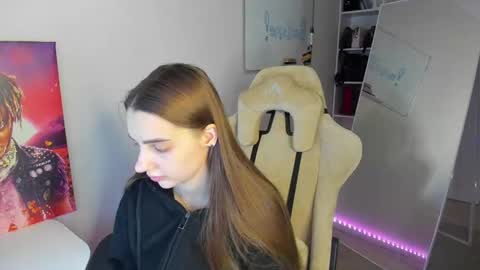 Abby  online show from January 16, 3:02 pm