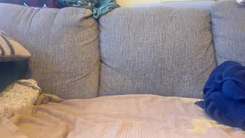 whorekneeweeny online show from November 28, 6:54 pm