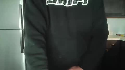 Snapshot of whtboytatted384 chatting on December 16, 3:39 pm whtboytatted384 online show from December 16, 3:39 pm