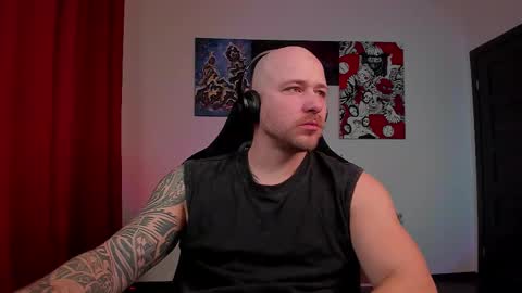 VI online show from March 2, 6:04 pm