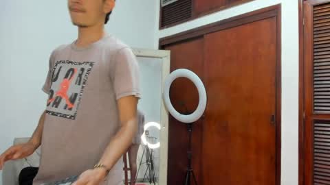 Snapshot of wickedboy_twink chatting on May 11, 7:55 pm JAISON online show from May 11, 7:55 pm