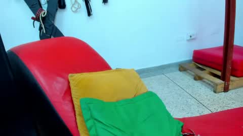 Snapshot of wickedboy_twink chatting on May 15, 4:03 pm JAISON online show from May 15, 4:03 pm