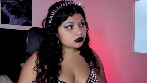 Snapshot of wickedlemon_ chatting on June 2, 9:06 pm wickedlemon_ online show from June 2, 9:06 pm