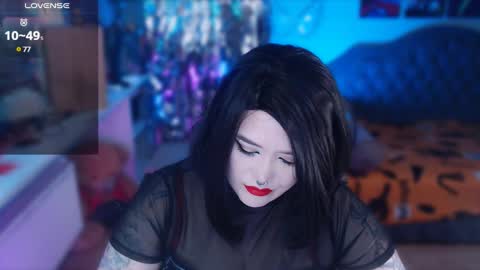 Snapshot of wickedxqueen chatting on January 25, 8:00 am Laura online show from January 25, 8:00 am