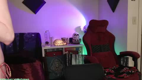 Gretchen  Jimmy online show from June 14, 4:14 am
