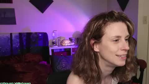 Gretchen  Jimmy online show from July 10, 5:23 am