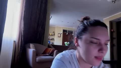 VI online show from November 5, 8:03 am