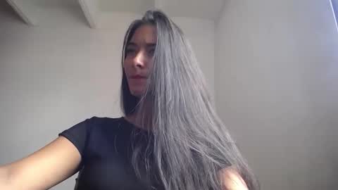 Ilauren online show from November 20, 2:17 pm