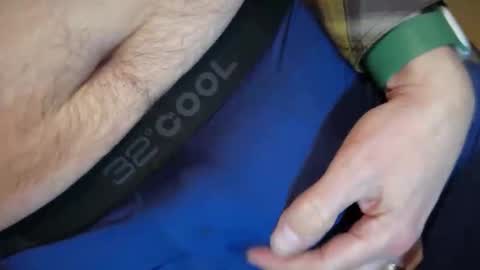 Snapshot of wiggo8 chatting on February 18, 10:50 pm HornDawg online show from February 18, 10:50 pm