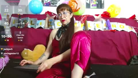 Snapshot of wiktoriabrown69 chatting on November 21, 1:04 am VICTORIA online show from November 21, 1:04 am