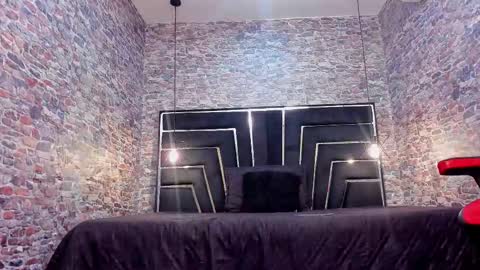 Snapshot of wild_firee_ chatting on February 19, 7:32 pm wild_firee_ online show from February 19, 7:32 pm