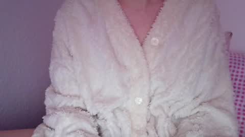 Snapshot of wild_seduction chatting on May 27, 10:12 am Ella online show from May 27, 10:12 am