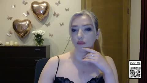 Alina online show from April 30, 5:08 pm