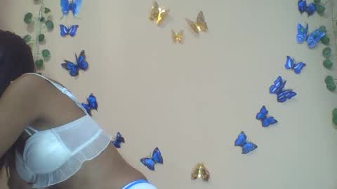 Snapshot of wildah chatting on May 10, 12:10 pm wildah online show from May 10, 12:10 pm