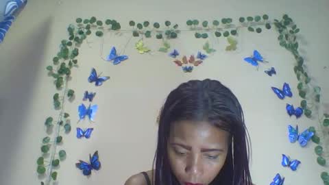 Snapshot of wildah chatting on May 11, 3:07 pm wildah online show from May 11, 3:07 pm