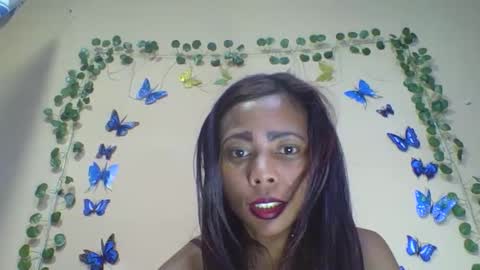 Snapshot of wildah chatting on May 18, 6:14 pm wildah online show from May 18, 6:14 pm