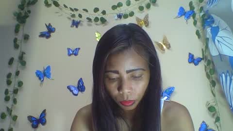 Snapshot of wildah chatting on May 26, 6:15 pm wildah online show from May 26, 6:15 pm