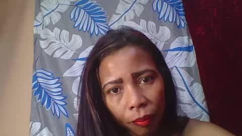 Snapshot of wildah chatting on June 5, 6:52 am wildah online show from June 5, 6:52 am