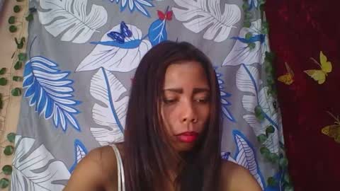 Snapshot of wildah chatting on June 5, 6:57 pm wildah online show from June 5, 6:57 pm
