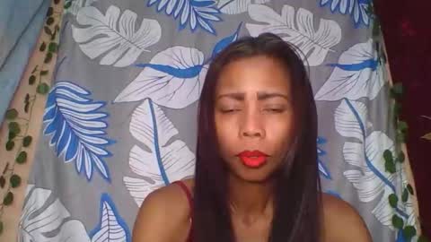 Snapshot of wildah chatting on June 10, 11:13 pm wildah online show from June 10, 11:13 pm