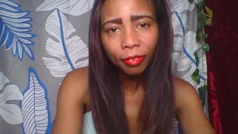 Snapshot of wildah chatting on June 15, 5:31 am wildah online show from June 15, 5:31 am