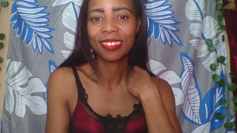 Snapshot of wildah chatting on June 16, 5:43 am wildah online show from June 16, 5:43 am