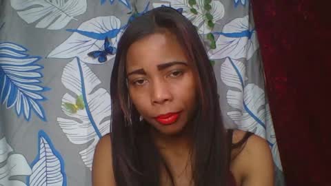 Snapshot of wildah chatting on June 28, 12:44 pm wildah online show from June 28, 12:44 pm