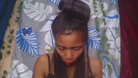 Snapshot of wildah chatting on July 7, 7:23 am wildah online show from July 7, 7:23 am