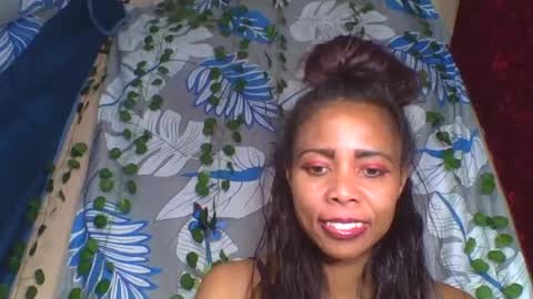 Snapshot of wildah chatting on July 28, 11:50 am wildah online show from July 28, 11:50 am