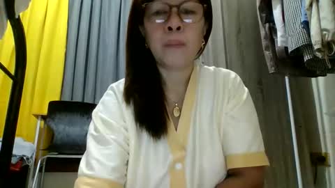 WildChick online show from April 1, 9:23 pm