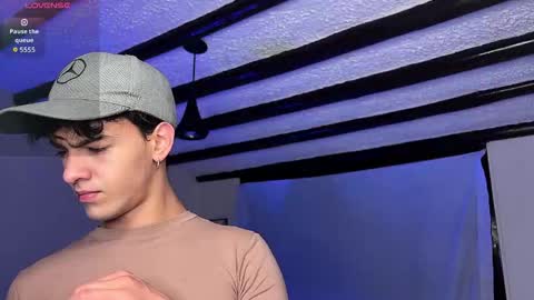 WildDesire online show from October 18, 2:36 am