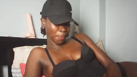 Snapshot of wildfiery chatting on March 6, 6:15 pm wildfiery online show from March 6, 6:15 pm